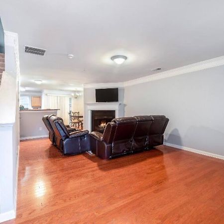 Beautiful Cozy 3-Bedroom Townhome Retreat أتلانتا المظهر الخارجي الصورة
