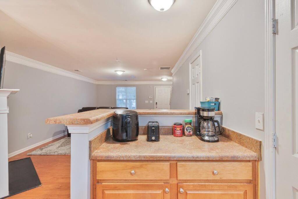 Beautiful Cozy 3-Bedroom Townhome Retreat أتلانتا المظهر الخارجي الصورة
